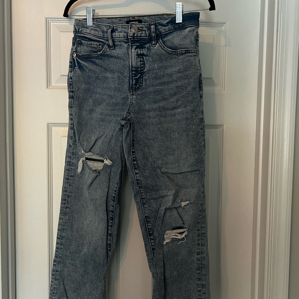 Express Distressed cropped Blue Jeans